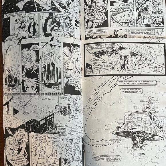 Vintage 1997 Spandex Tights Space Opera Episode 2 & 3 - Picture 3 of 3